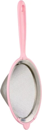 مصفاة استانلس ستيل بينك بلقطة جانبية تبرز اليد البلاستيكية