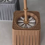 مجموعة منتجات الهلال والنجمة الفضية - فرشاة تواليت بلاستيك متينة باللون البيج