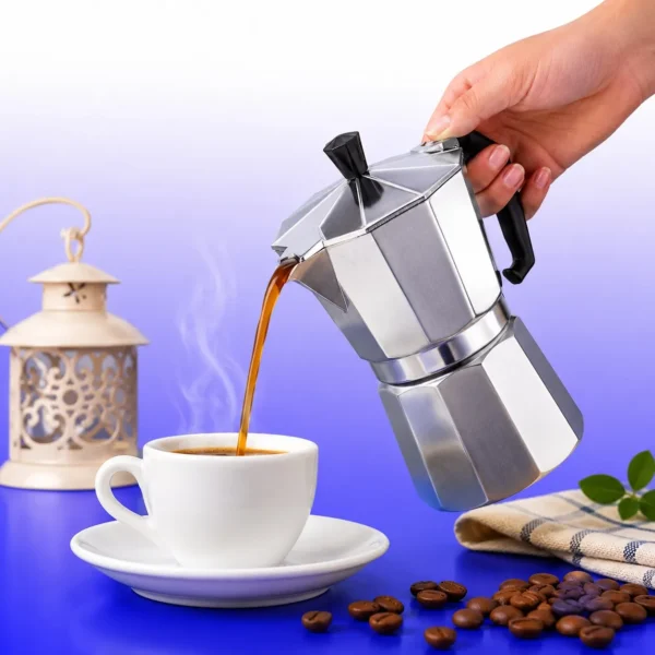 إبريق موكا بوت كلاسيكي من الألمنيوم السميك يعمل بمثابة ماكينة اسبريسو يدوية على البوتجاز